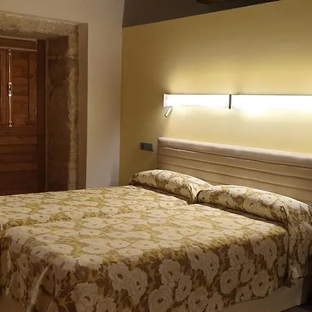 Rectoral Santa Baia 乡村民宿 Boimorto (Ourense)