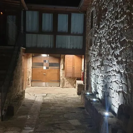 Rectoral Santa Baia 乡村民宿