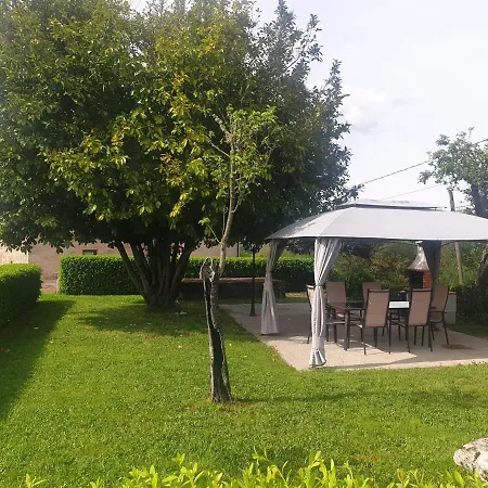 Rectoral Santa Baia 乡村民宿 *