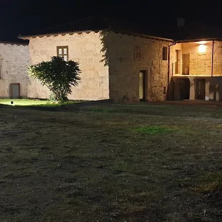 컨트리하우스 Rectoral Santa Baia Boimorto (Ourense)